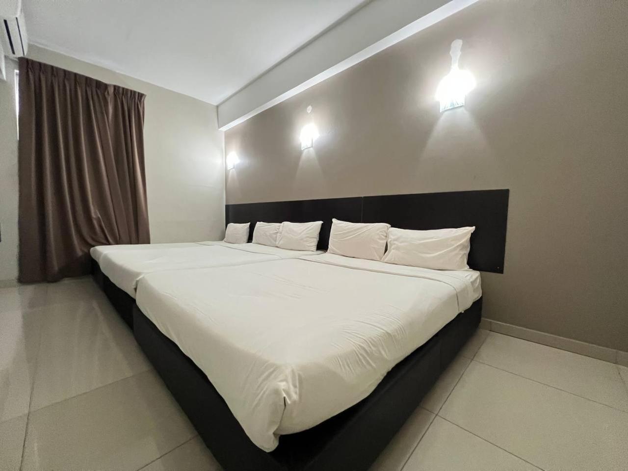 Nice Stay Three Six Five Services กูชิง ภายนอก รูปภาพ