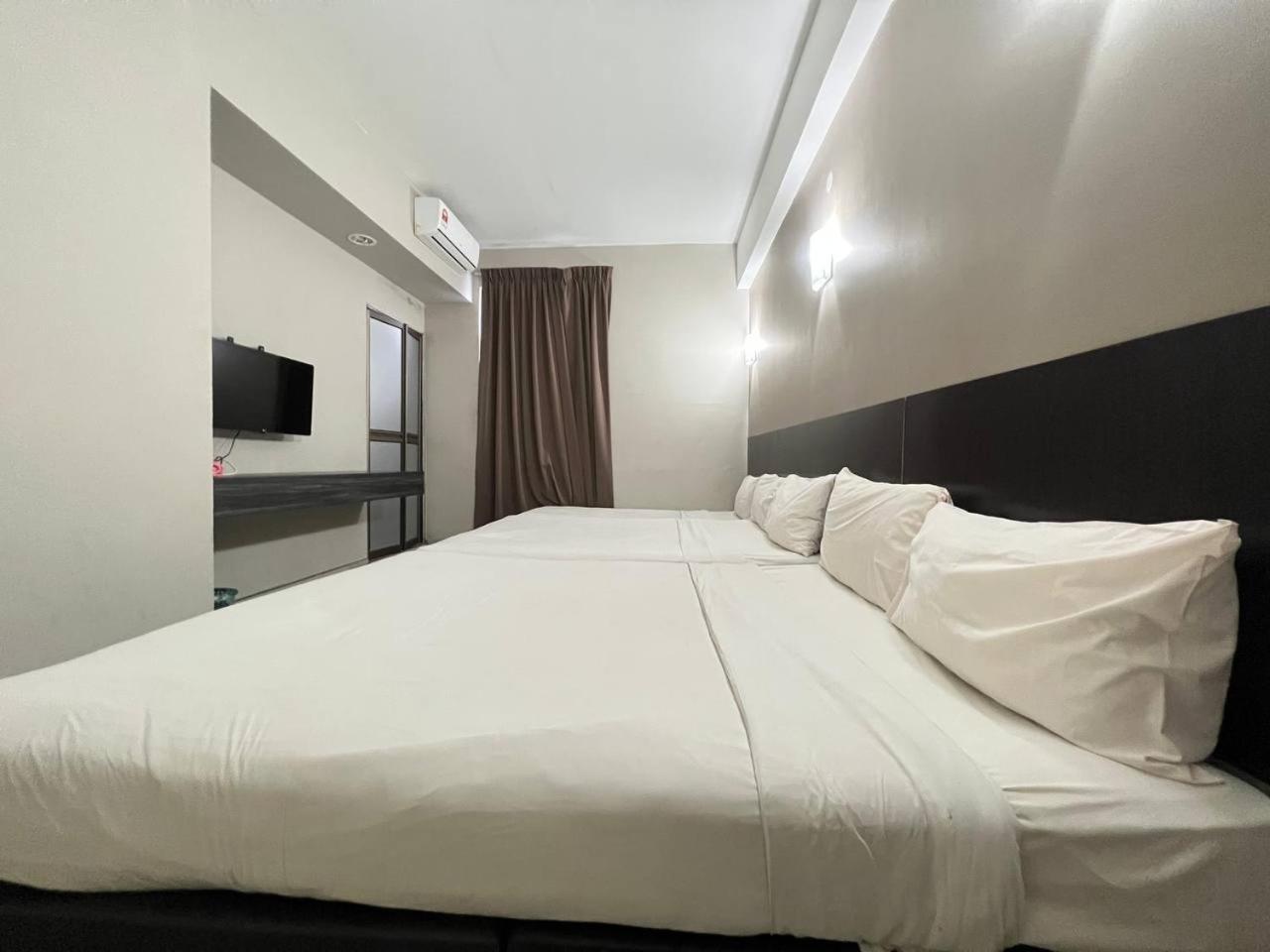 Nice Stay Three Six Five Services กูชิง ภายนอก รูปภาพ